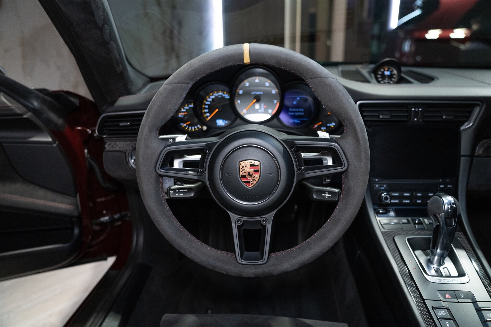 2018 Porsche 911 GT2 RS - Photo 24