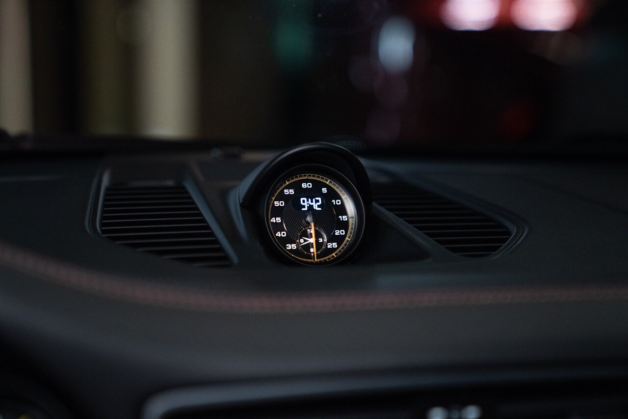 2018 Porsche 911 GT2 RS   - Photo 33 - Beverly Hills, CA 90212