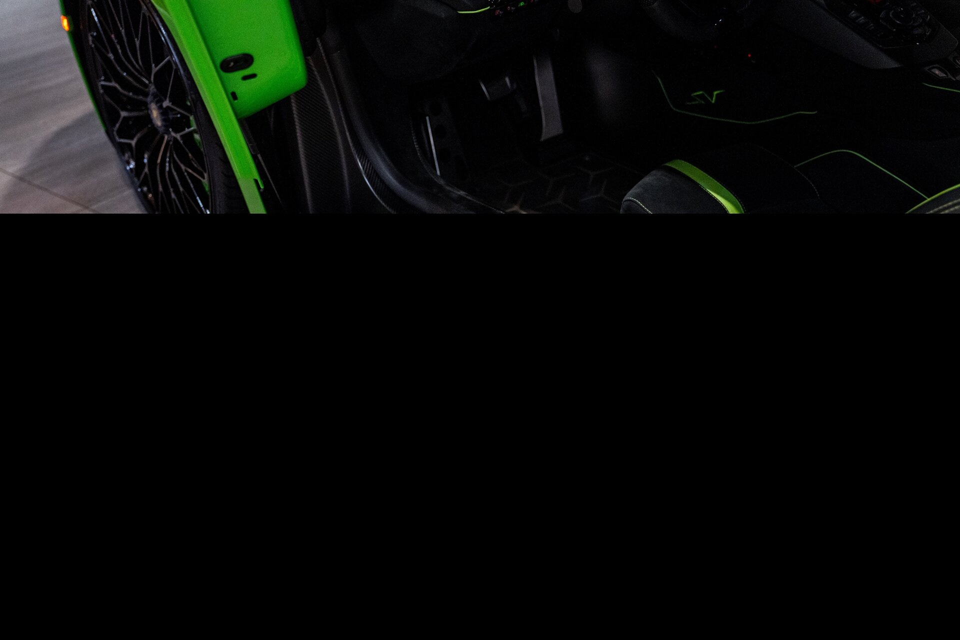 2016 Lamborghini Aventador LP 750-4 SV - Photo 16