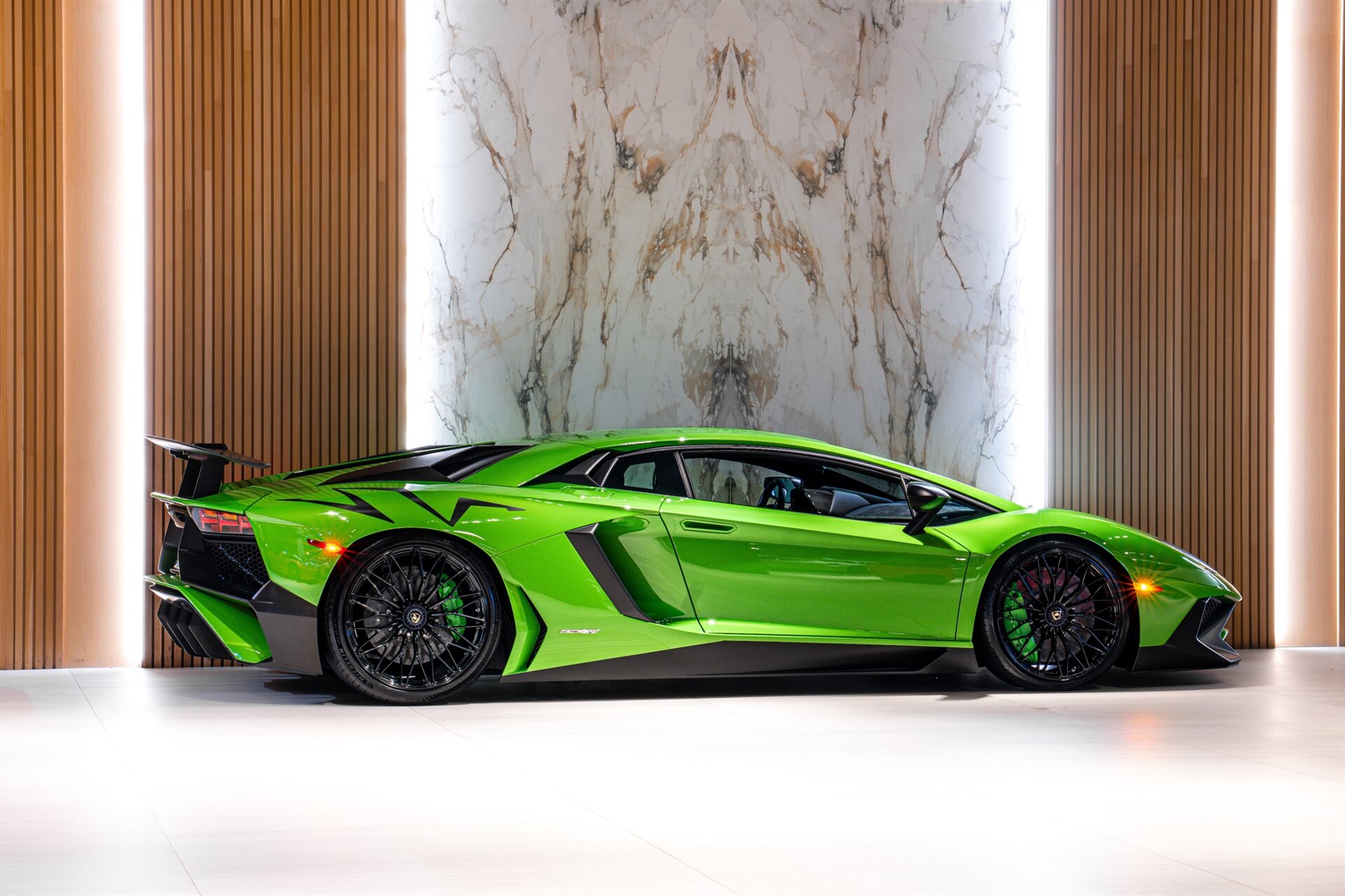 2016 Lamborghini Aventador LP 750-4 SV - Photo 7