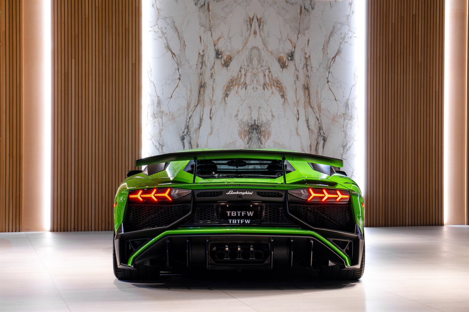 2016 Lamborghini Aventador LP 750-4 SV - Photo 9