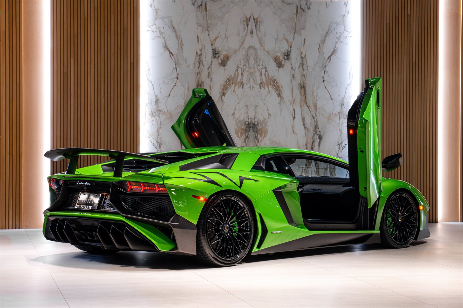 2016 Lamborghini Aventador LP 750-4 SV - Photo 6