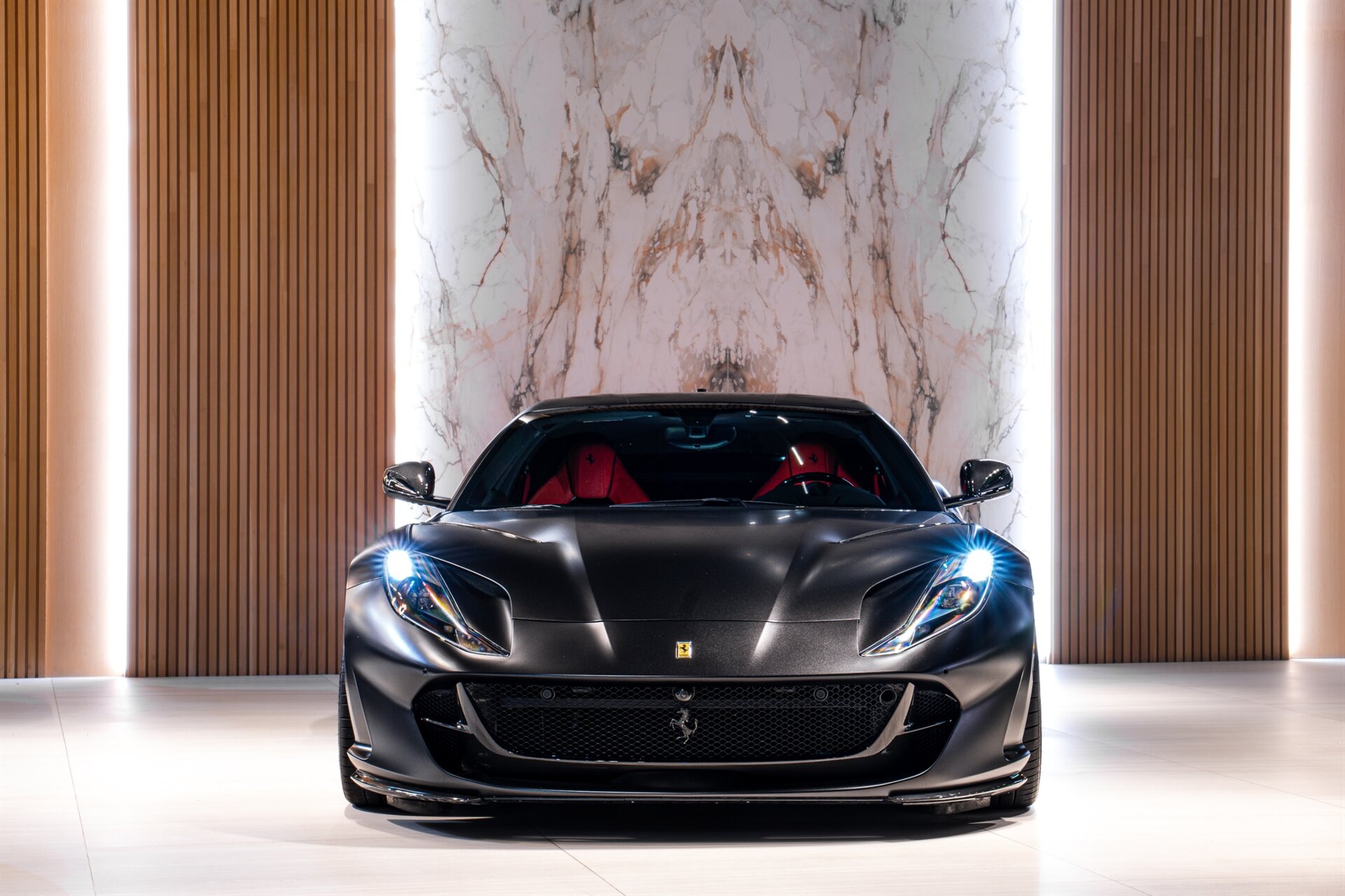 2018 Ferrari 812 Superfast - Photo 2