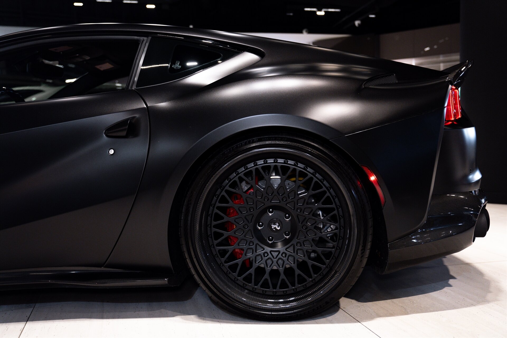 2018 Ferrari 812 Superfast - Photo 27