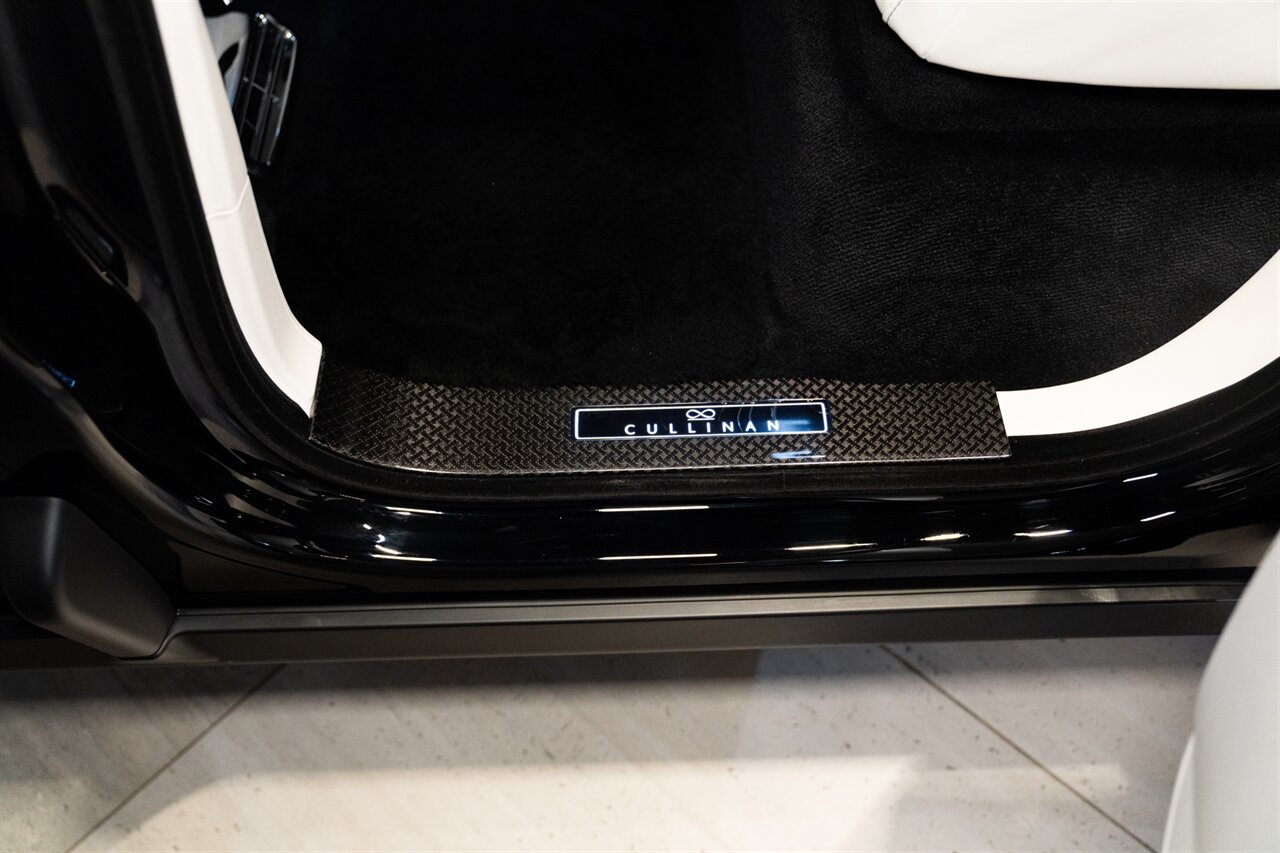 2023 Rolls-Royce Black Badge Cullinan   - Photo 19 - Beverly Hills, CA 90212