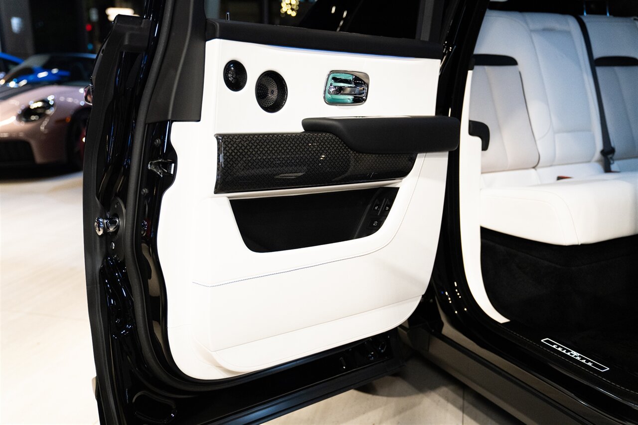 2023 Rolls-Royce Black Badge Cullinan   - Photo 8 - Beverly Hills, CA 90212