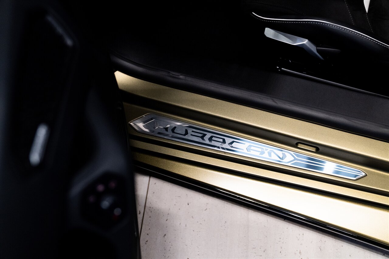 2022 Lamborghini Huracan EVO Spyder VF Supercharged  VF Supercharged - Photo 19 - Beverly Hills, CA 90212