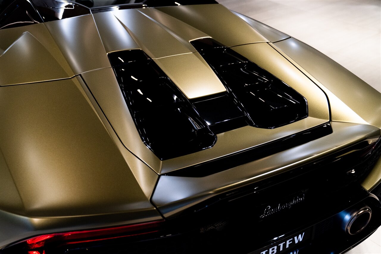 2022 Lamborghini Huracan EVO Spyder VF Supercharged  VF Supercharged - Photo 7 - Beverly Hills, CA 90212