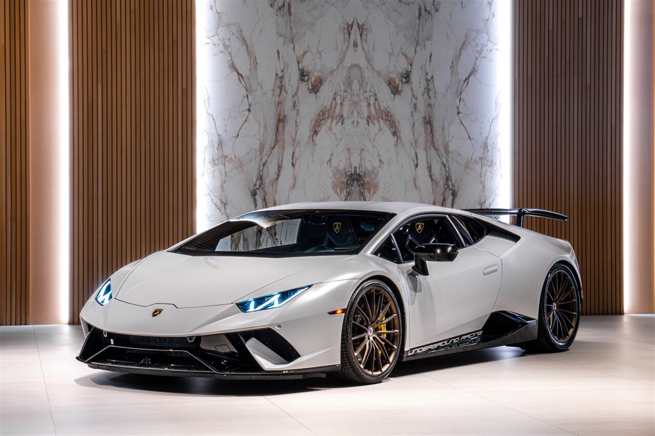 2018 Lamborghini Huracan LP 640-4 Performante   - Photo 1 - Beverly Hills, CA 90212