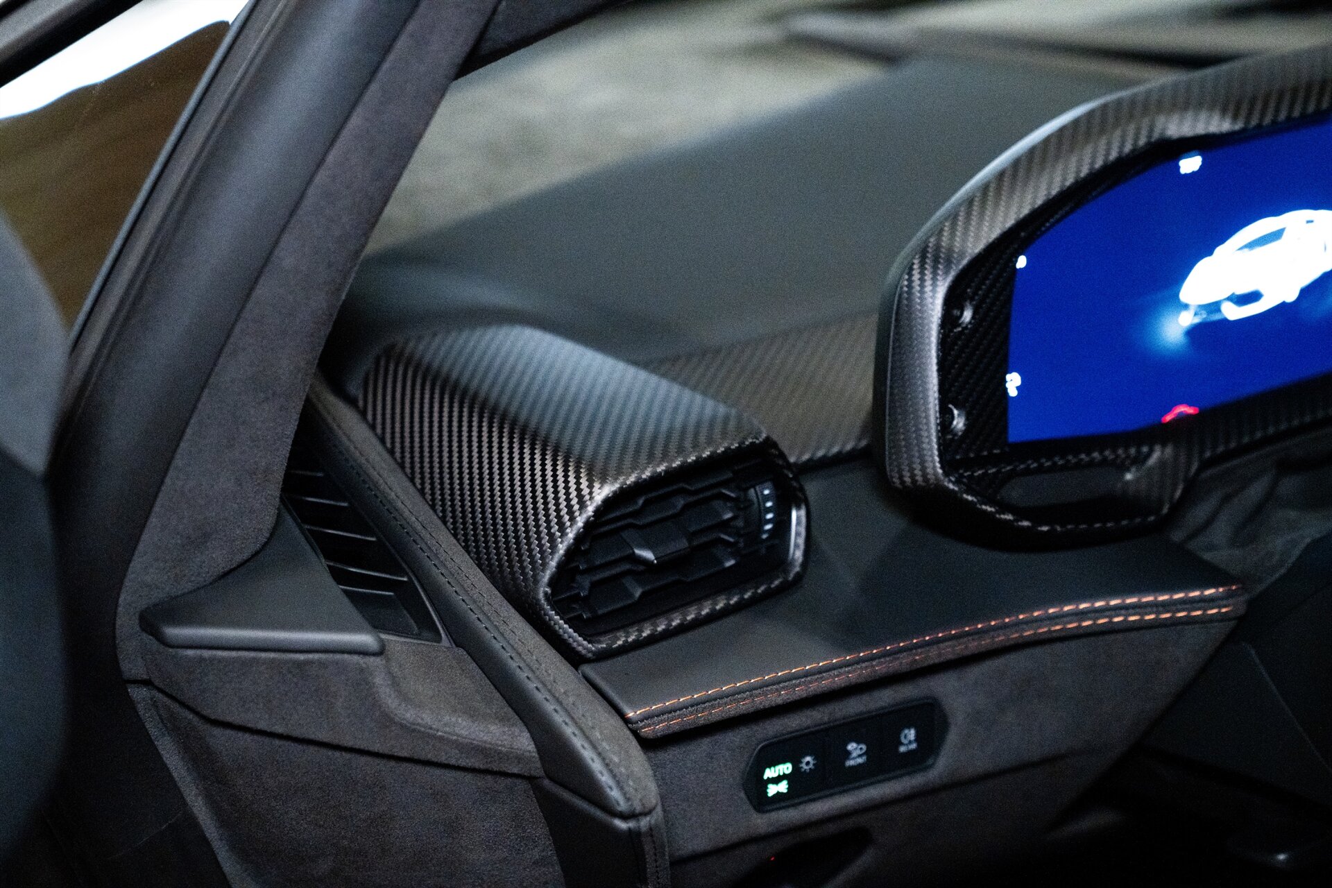 2024 Lamborghini Revuelto - Photo 37