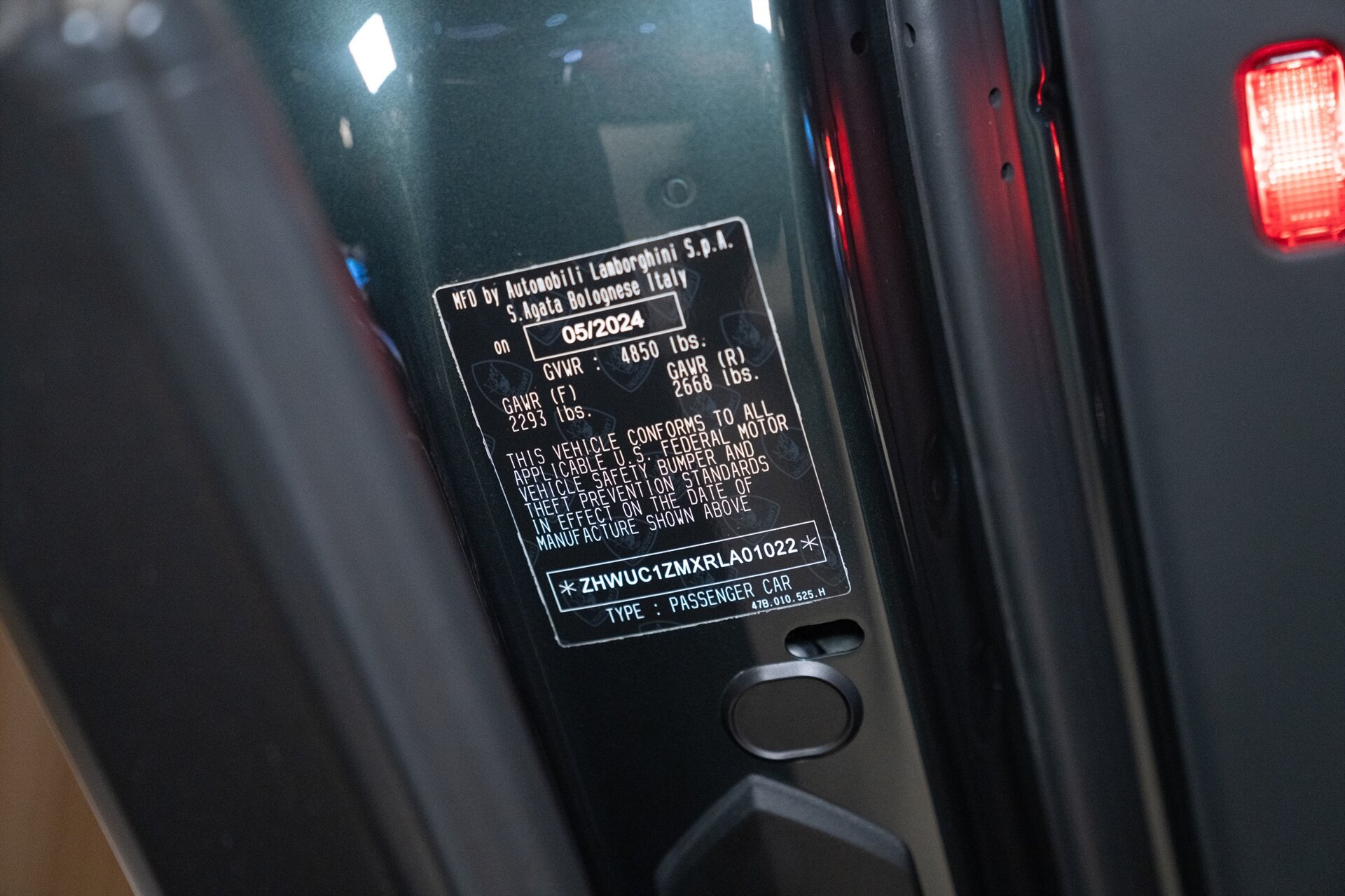 2024 Lamborghini Revuelto - Photo 12