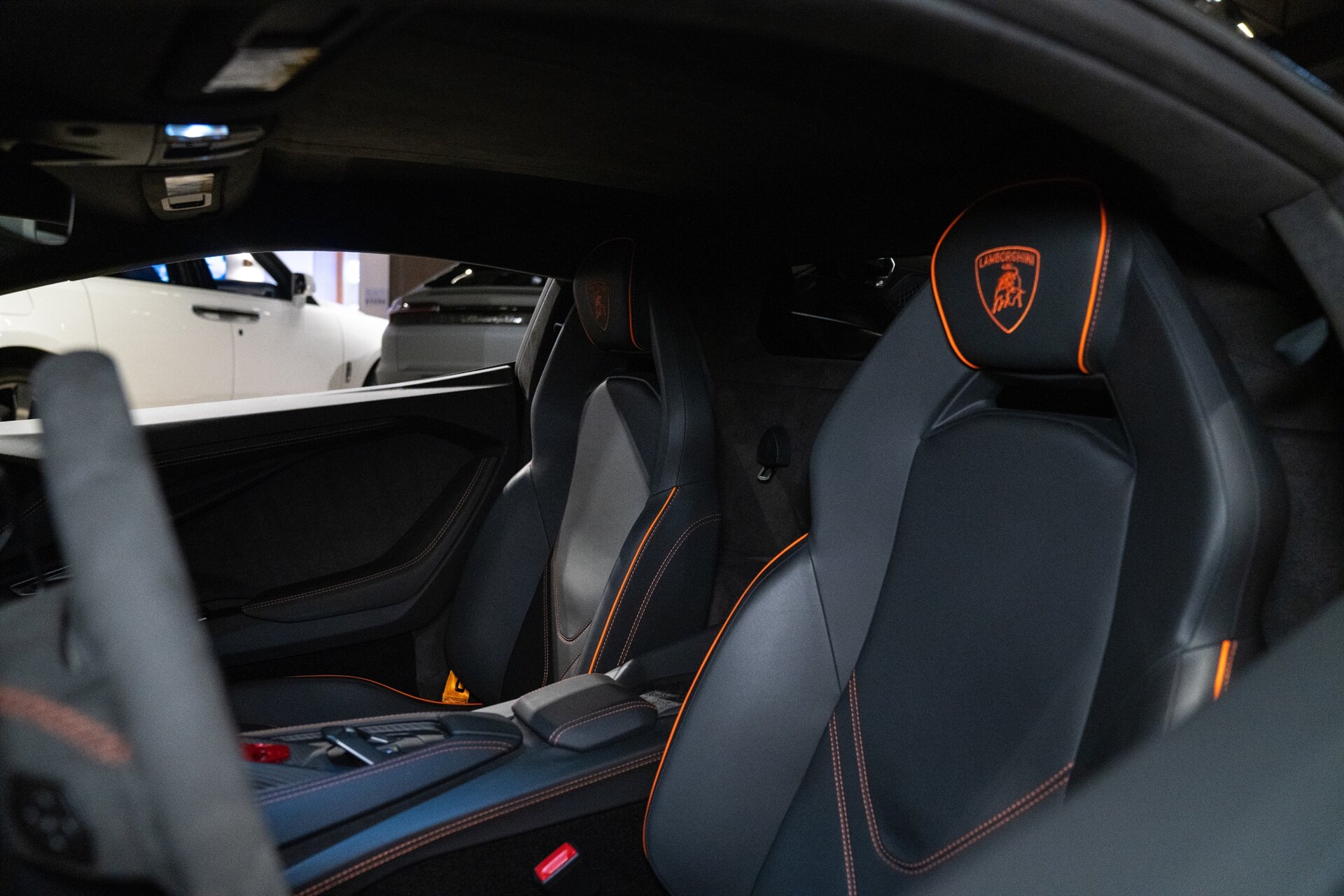 2024 Lamborghini Revuelto - Photo 14