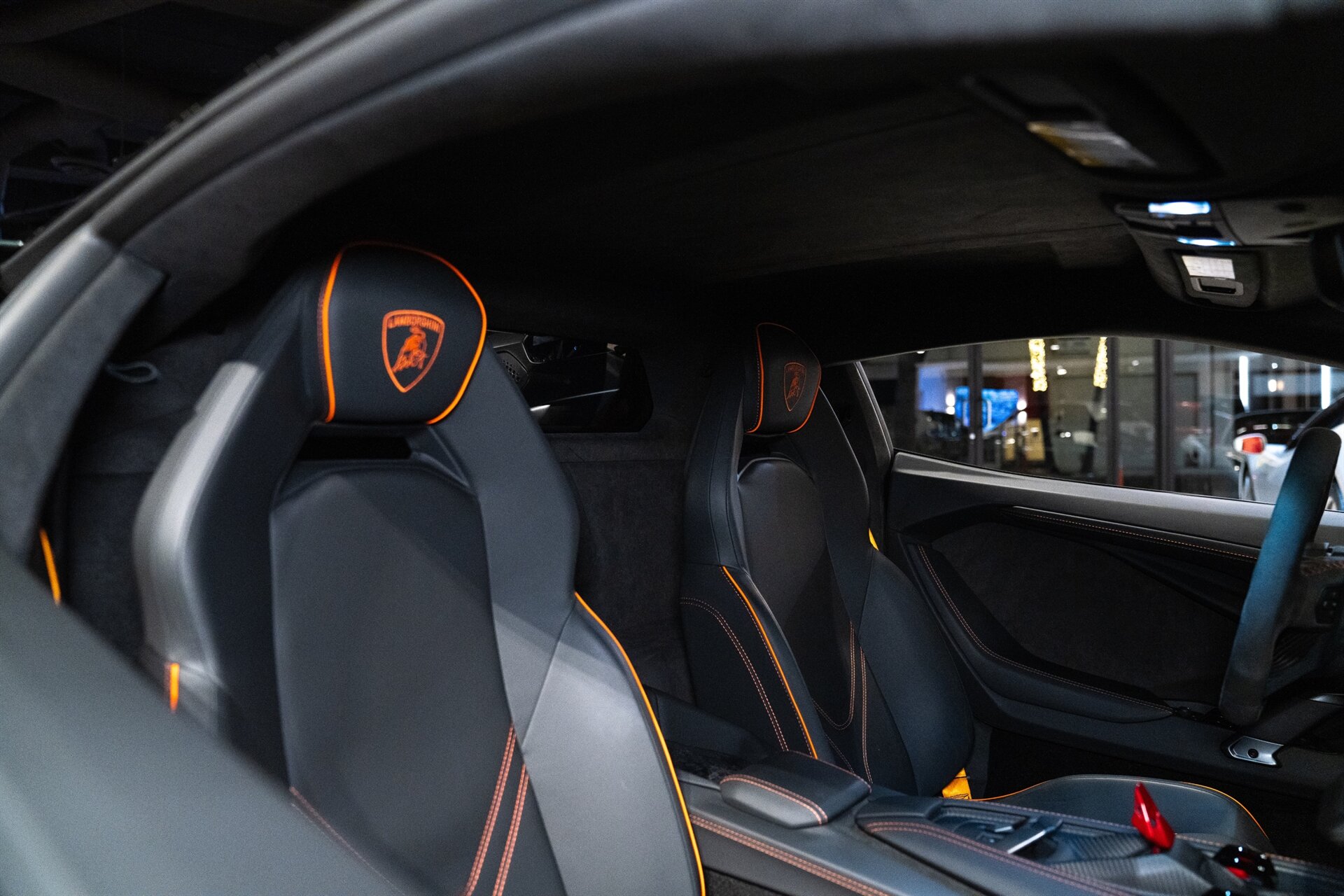 2024 Lamborghini Revuelto - Photo 38