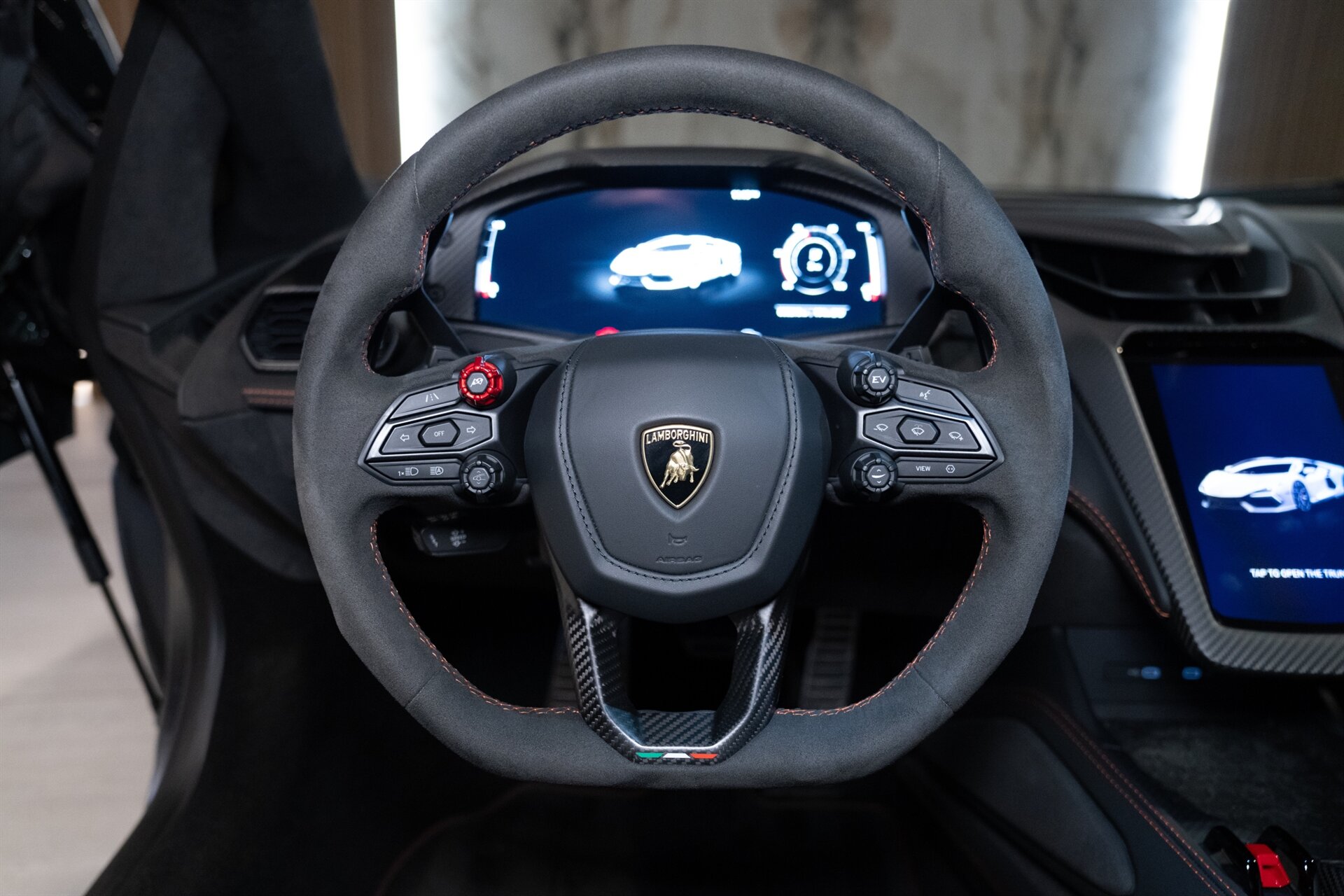 2024 Lamborghini Revuelto - Photo 40