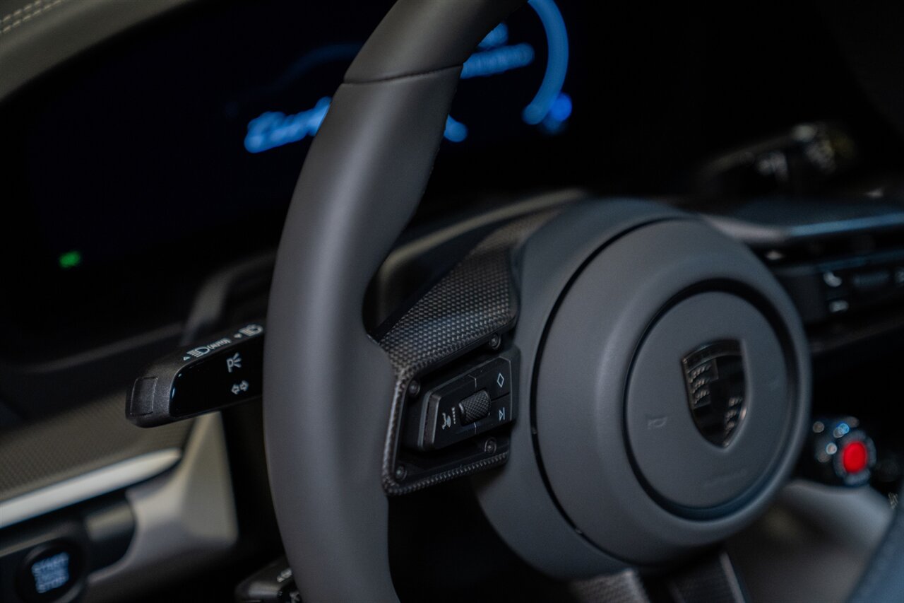 2026 Porsche 911 Turbo S - Photo 18 - Beverly Hills, CA 90212