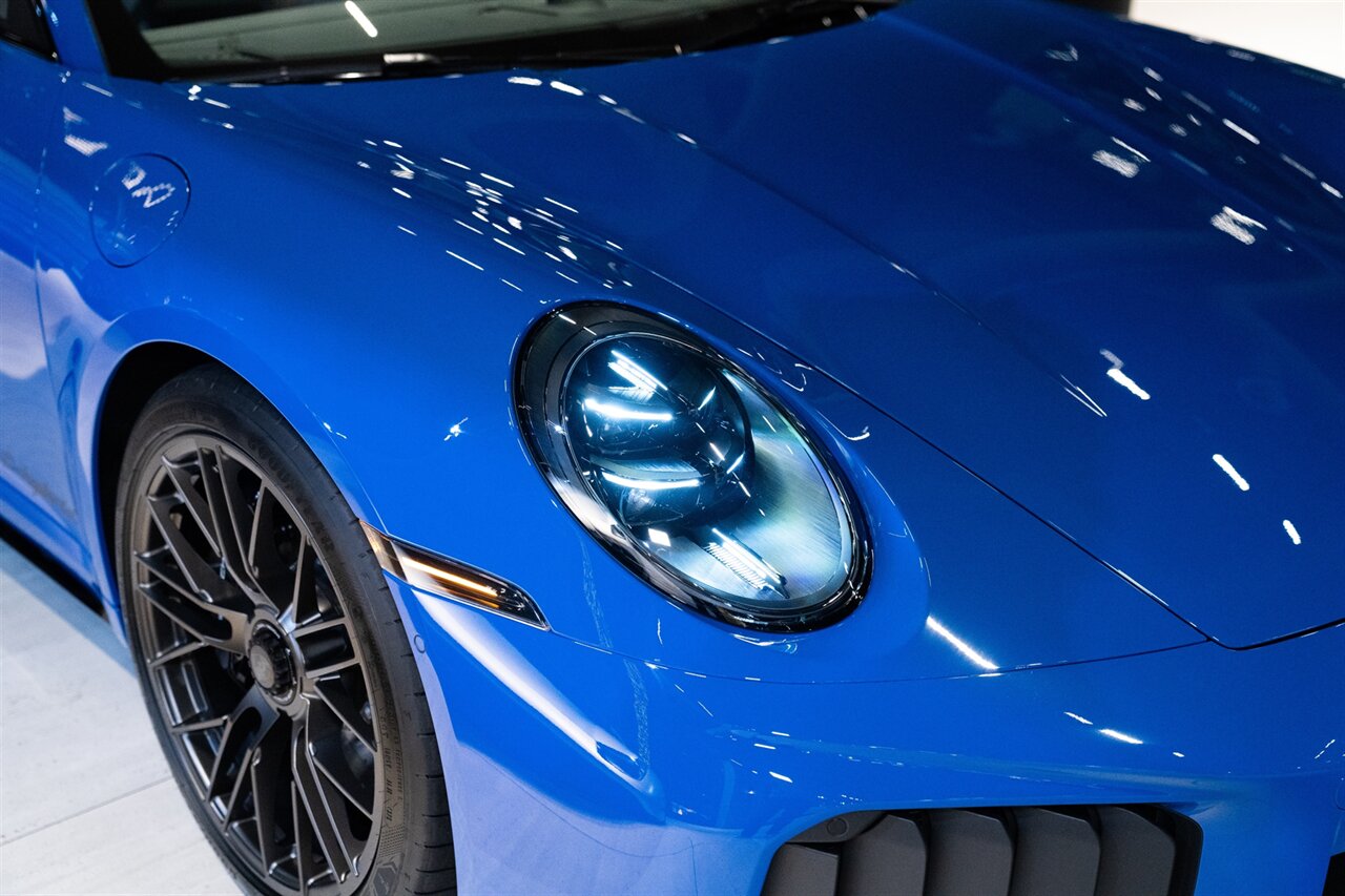 2026 Porsche 911 Turbo S - Photo 6 - Beverly Hills, CA 90212