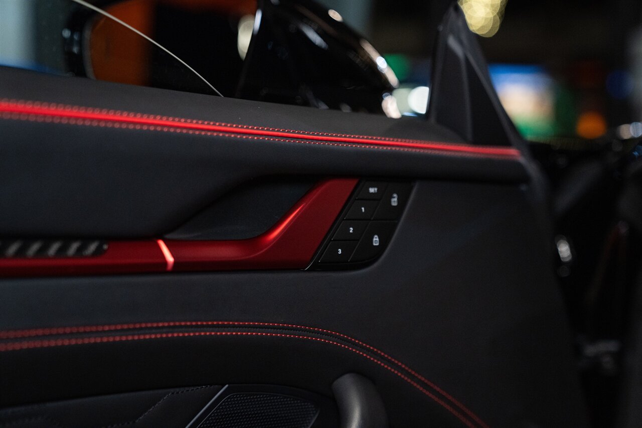 2024 Porsche 911 Turbo S Brabus P38S-820   - Photo 13 - Beverly Hills, CA 90212