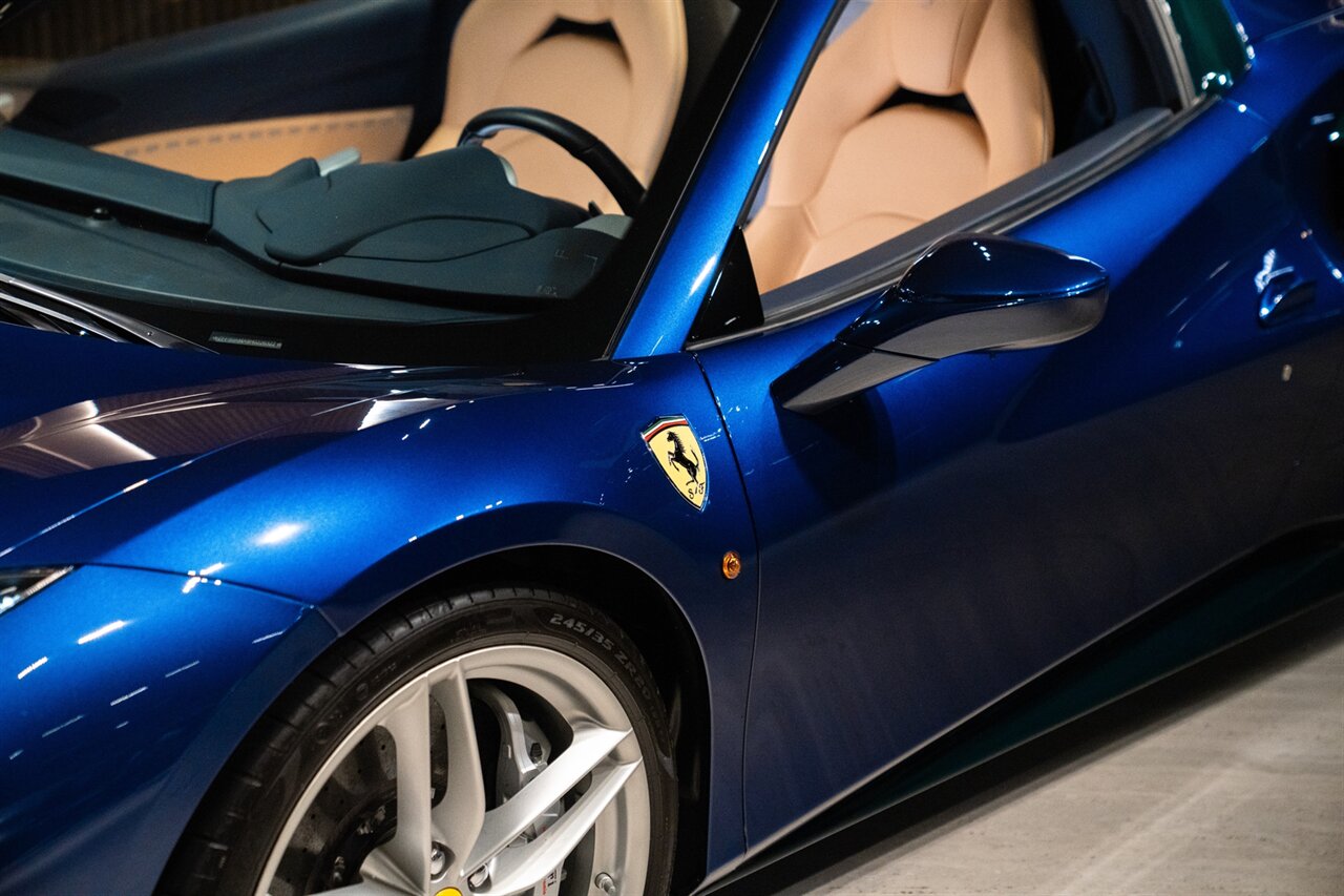 2017 Ferrari 488 Spider Tailor Made   - Photo 9 - Beverly Hills, CA 90212