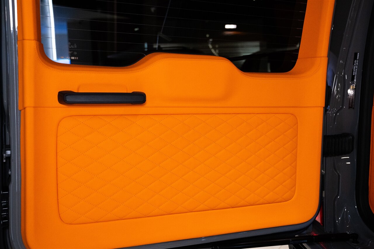 2025 Mercedes-Benz AMG G 63   - Photo 23 - Beverly Hills, CA 90212