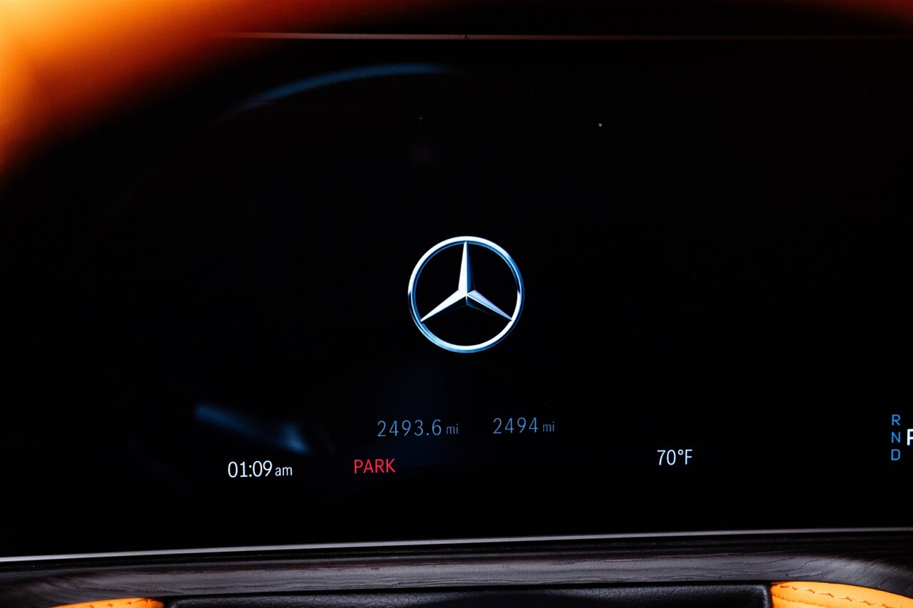 2025 Mercedes-Benz AMG G 63   - Photo 43 - Beverly Hills, CA 90212