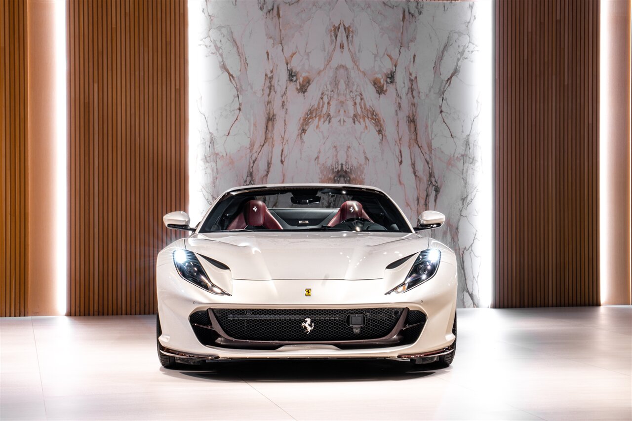 2023 Ferrari 812 GTS Atelier   - Photo 2 - Beverly Hills, CA 90212
