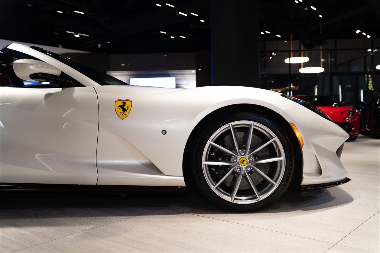 2023 Ferrari 812 GTS Atelier   - Photo 37 - Beverly Hills, CA 90212