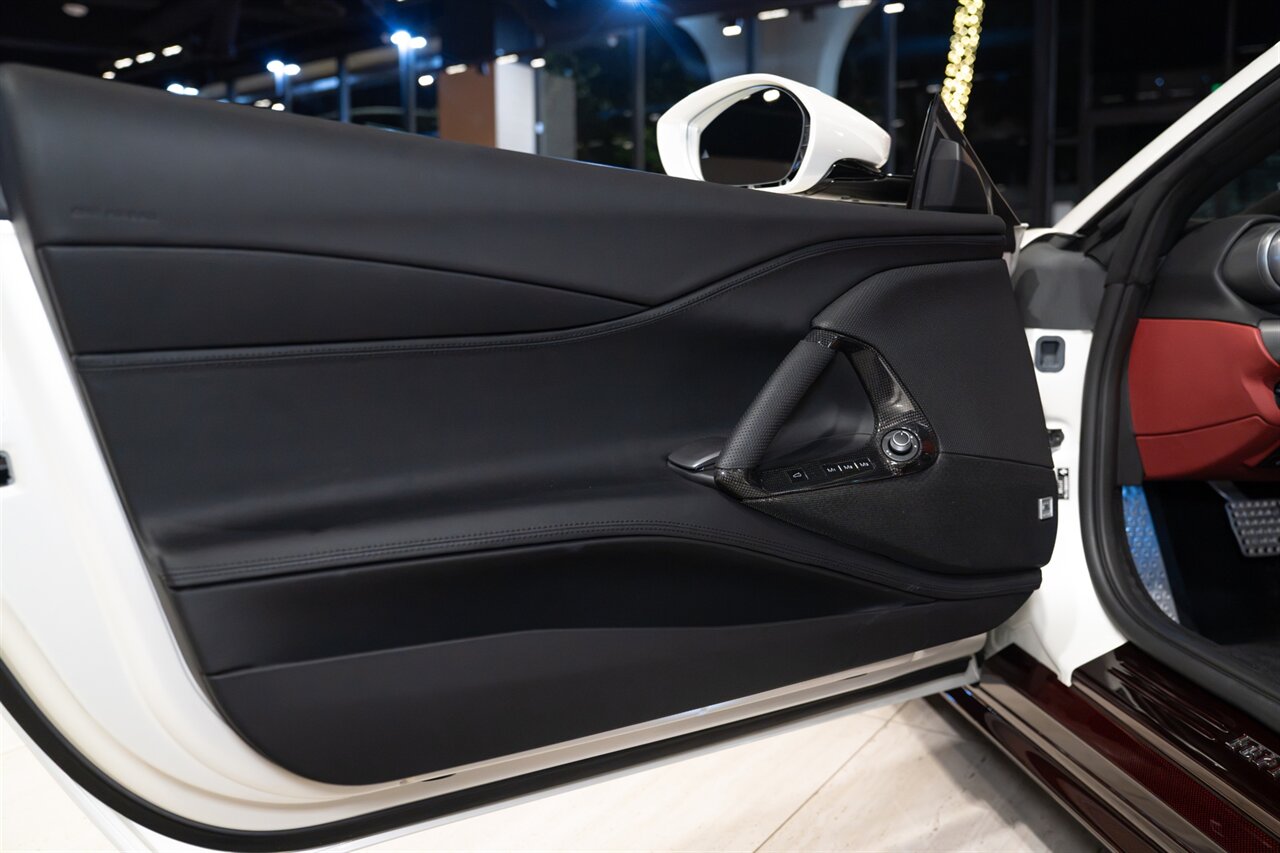 2023 Ferrari 812 GTS Atelier   - Photo 31 - Beverly Hills, CA 90212