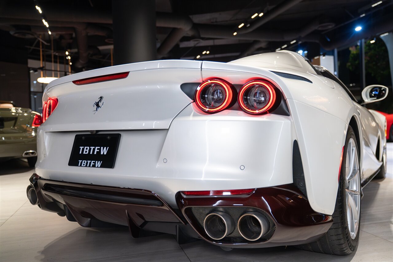 2023 Ferrari 812 GTS Atelier   - Photo 11 - Beverly Hills, CA 90212