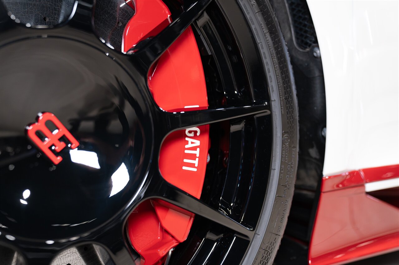 2024 Bugatti Chiron Super Sport   - Photo 18 - Beverly Hills, CA 90212
