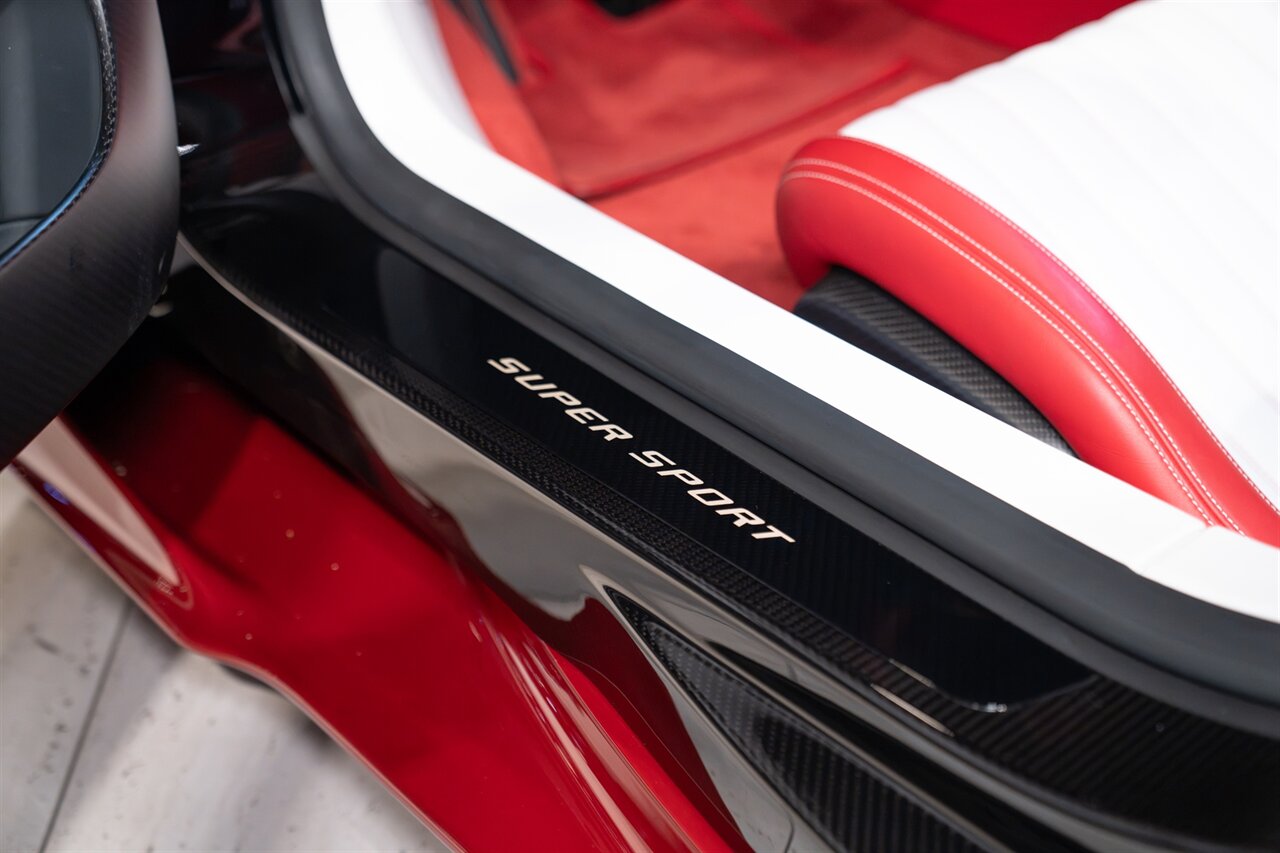 2024 Bugatti Chiron Super Sport   - Photo 21 - Beverly Hills, CA 90212