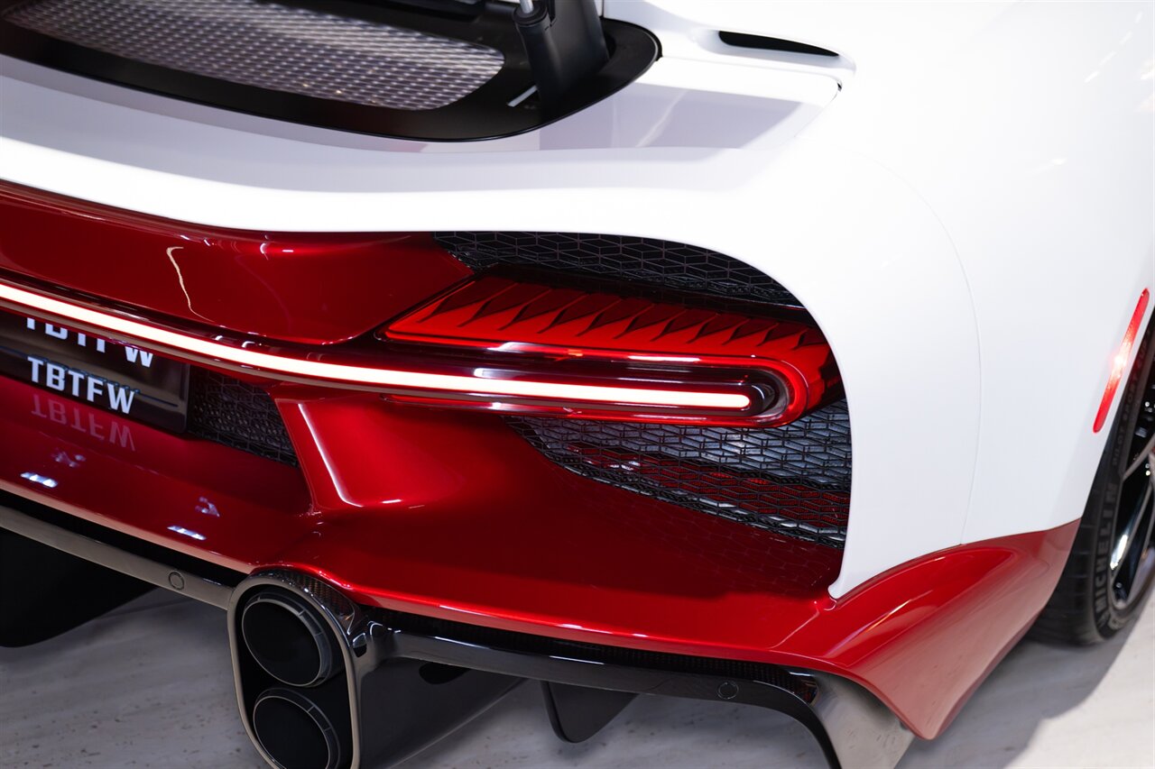 2024 Bugatti Chiron Super Sport   - Photo 45 - Beverly Hills, CA 90212
