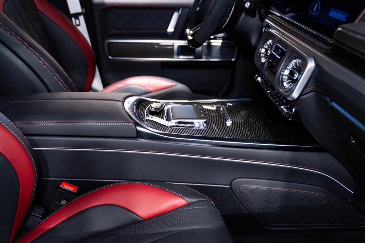 2025 Mercedes-Benz AMG G 63   - Photo 33 - Beverly Hills, CA 90212