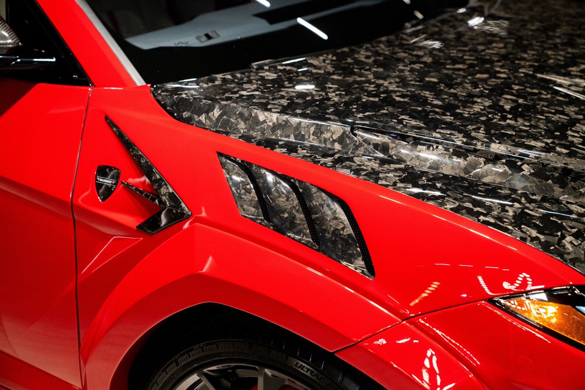 2023 Lamborghini Urus Performante - Photo 18