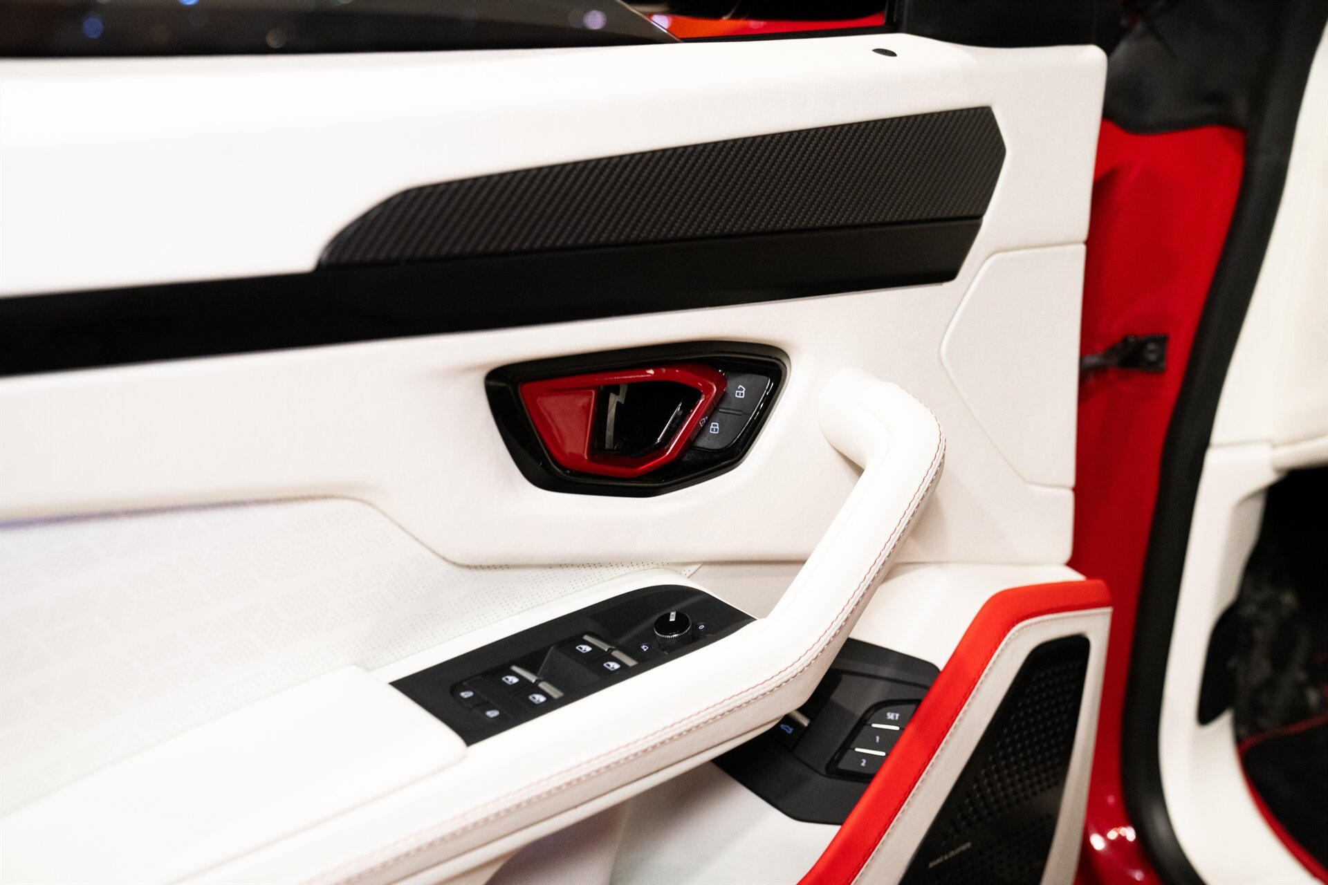 2023 Lamborghini Urus Performante - Photo 24