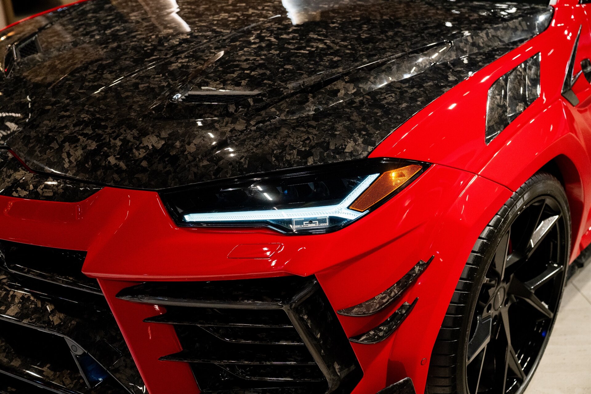 2023 Lamborghini Urus Performante - Photo 6