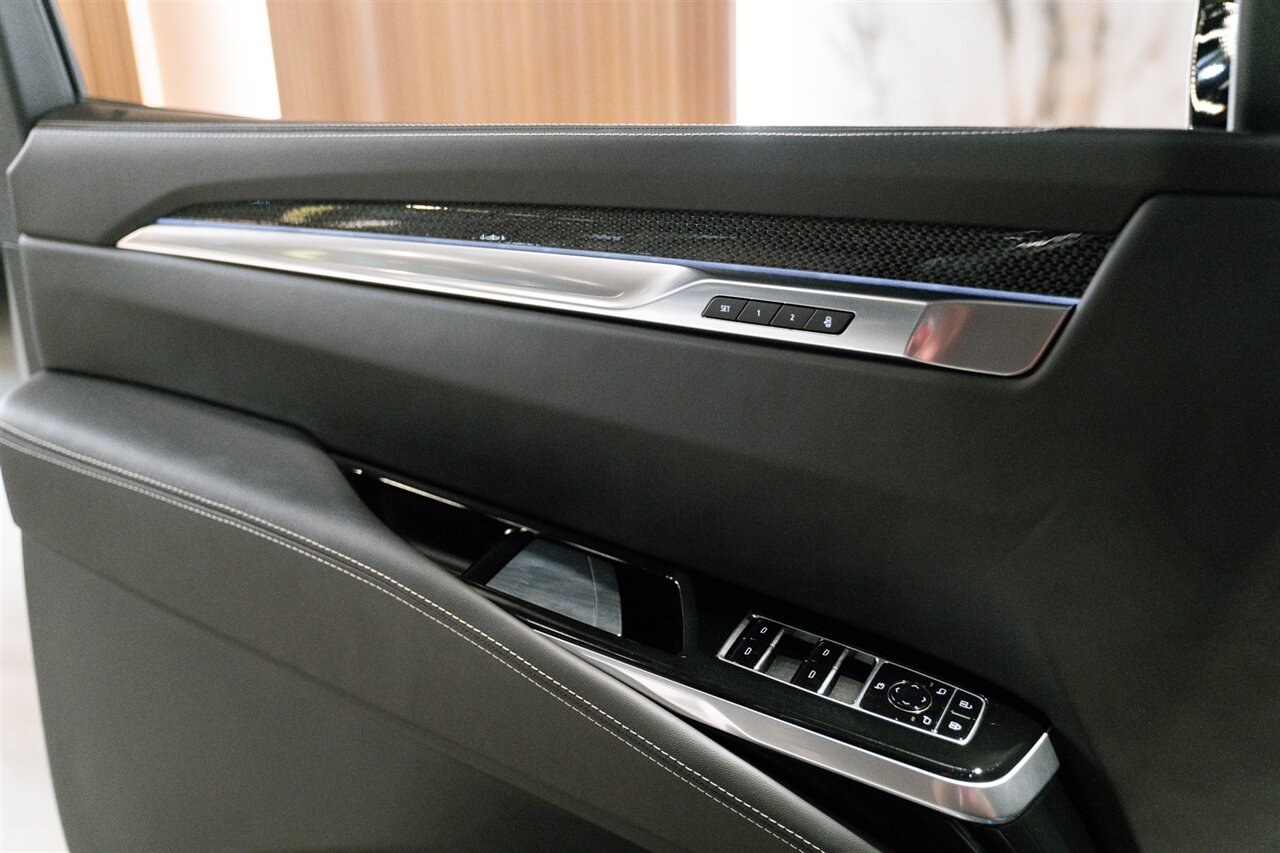 2026 Cadillac Escalade-V   - Photo 21 - Beverly Hills, CA 90212