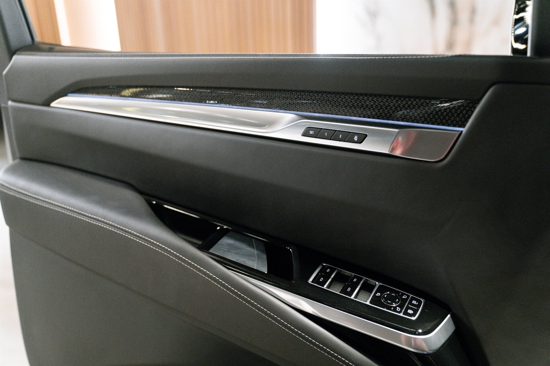 2026 Cadillac Escalade-V - Photo 21