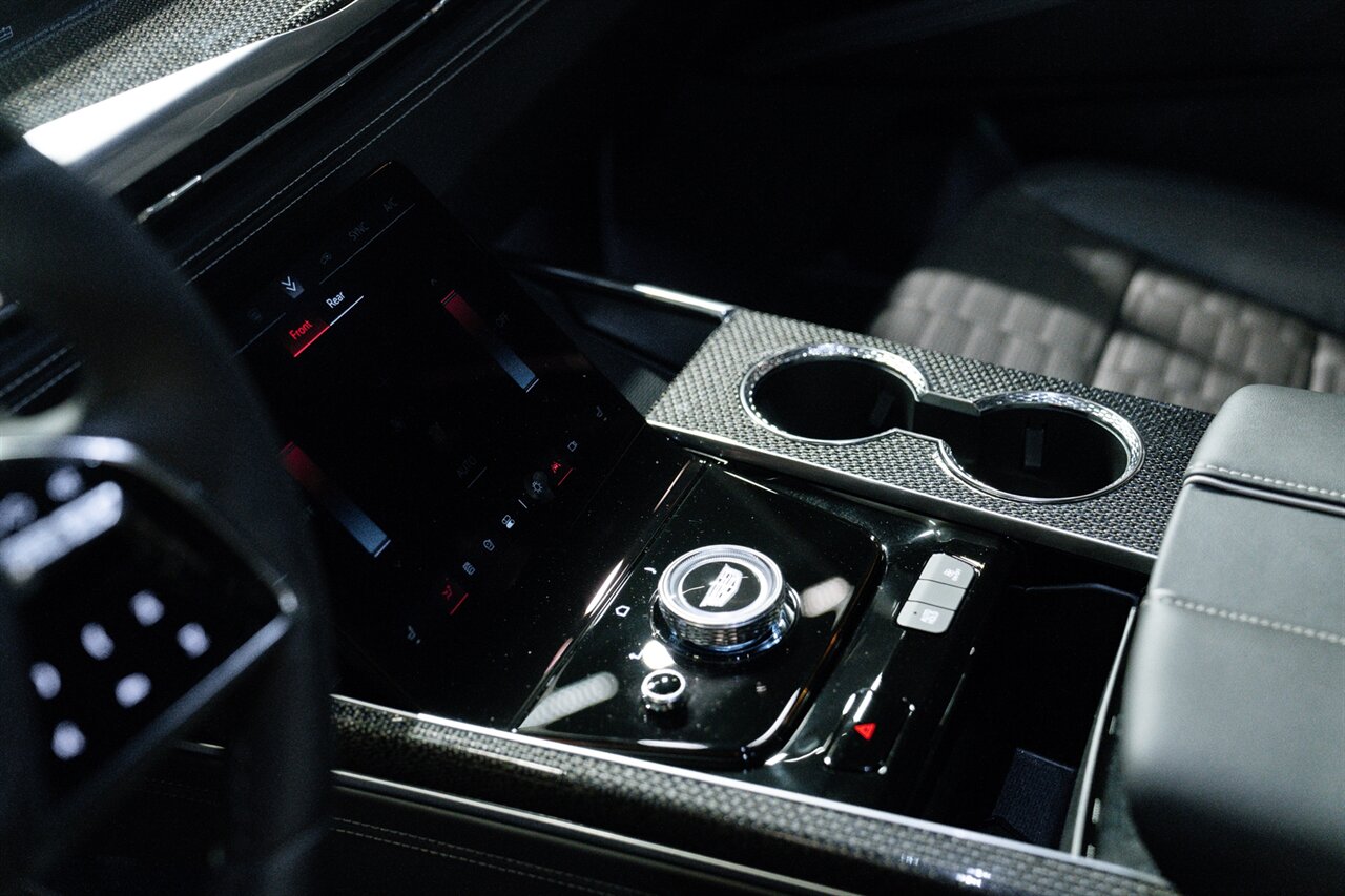 2026 Cadillac Escalade-V   - Photo 20 - Beverly Hills, CA 90212