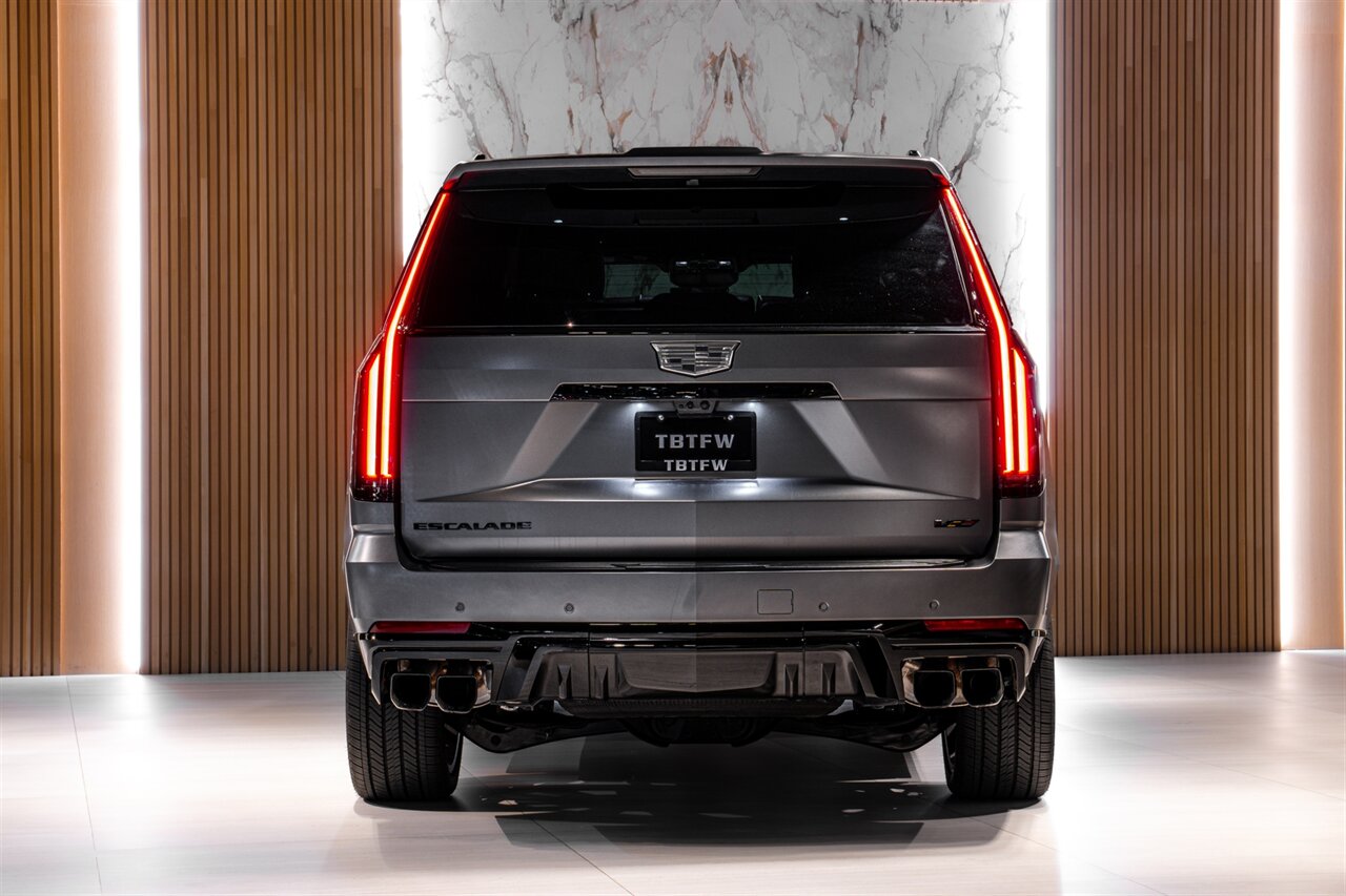 2026 Cadillac Escalade-V   - Photo 4 - Beverly Hills, CA 90212
