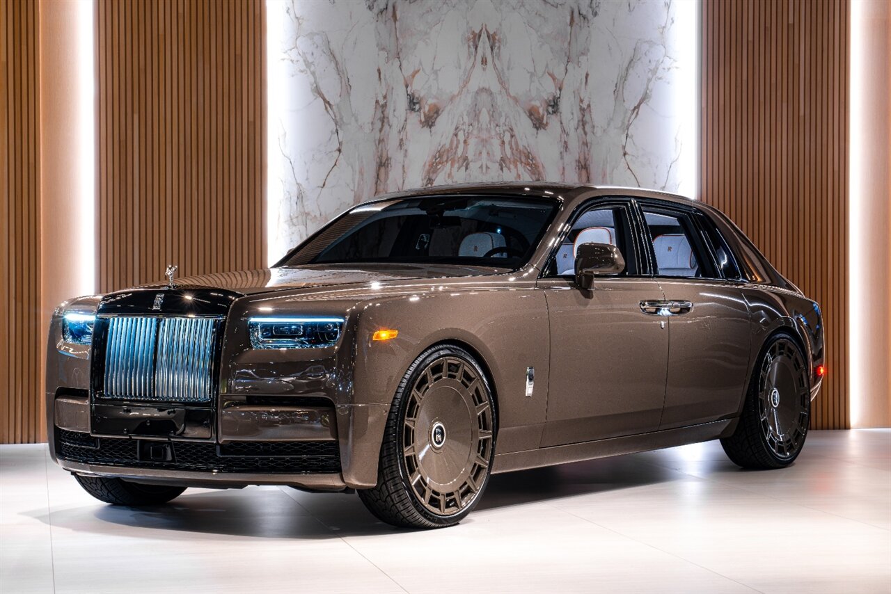 2026 Rolls-Royce Phantom   - Photo 1 - Beverly Hills, CA 90212