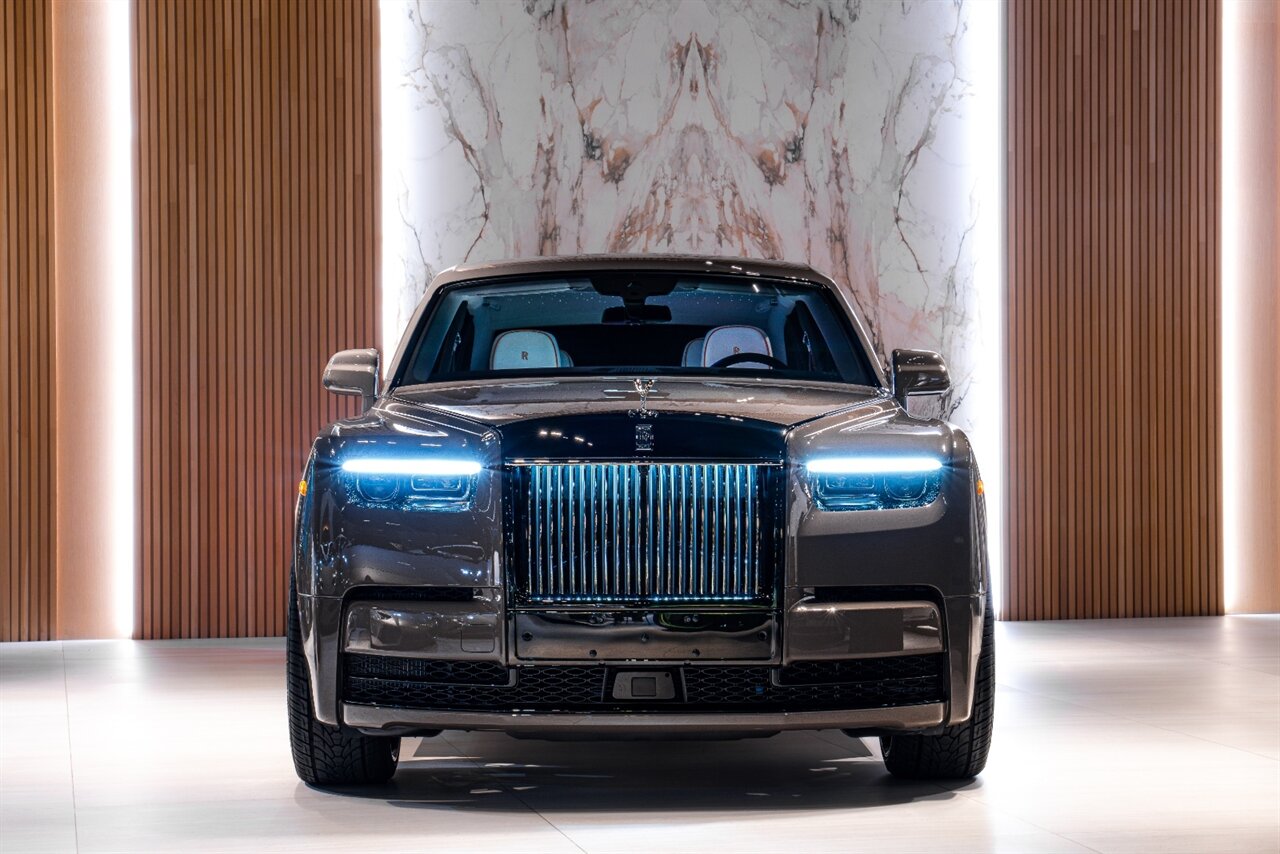 2026 Rolls-Royce Phantom - Photo 3 - Beverly Hills, CA 90212