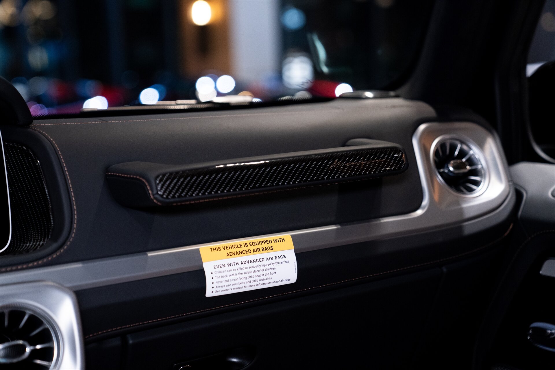 2027 Mercedes-Benz G-Class AMG G 63 - Photo 18