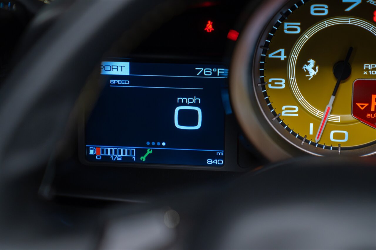 2017 Ferrari 488 Spider   - Photo 32 - Beverly Hills, CA 90212