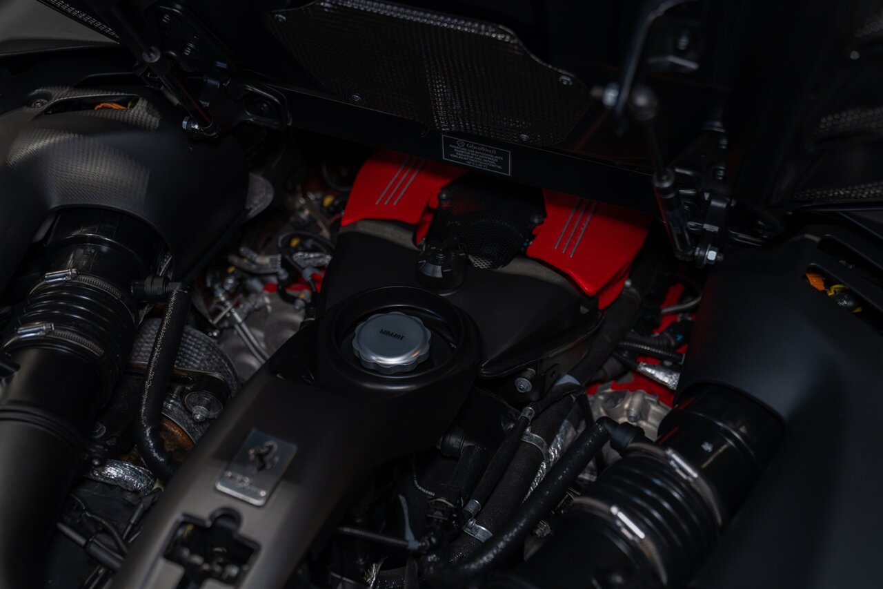 2017 Ferrari 488 Spider   - Photo 21 - Beverly Hills, CA 90212