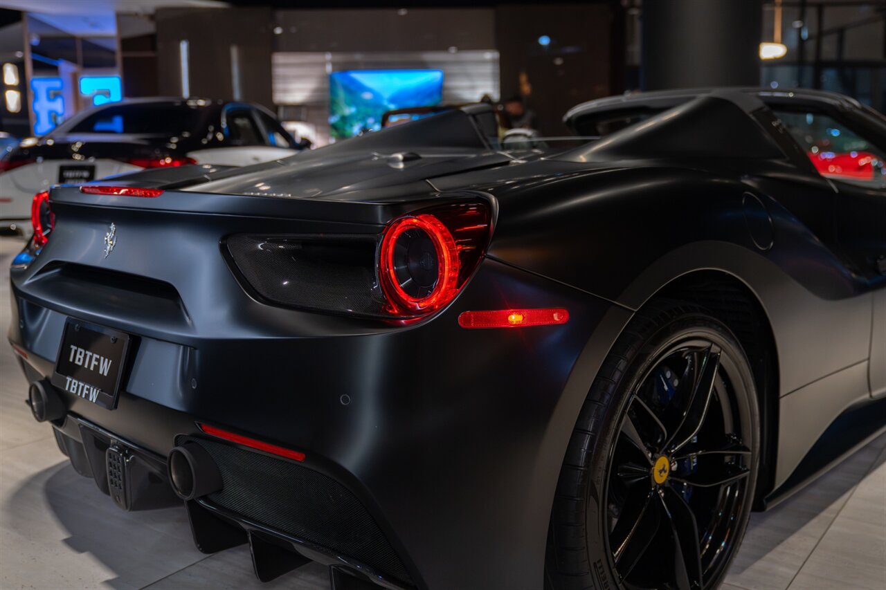 2017 Ferrari 488 Spider   - Photo 13 - Beverly Hills, CA 90212