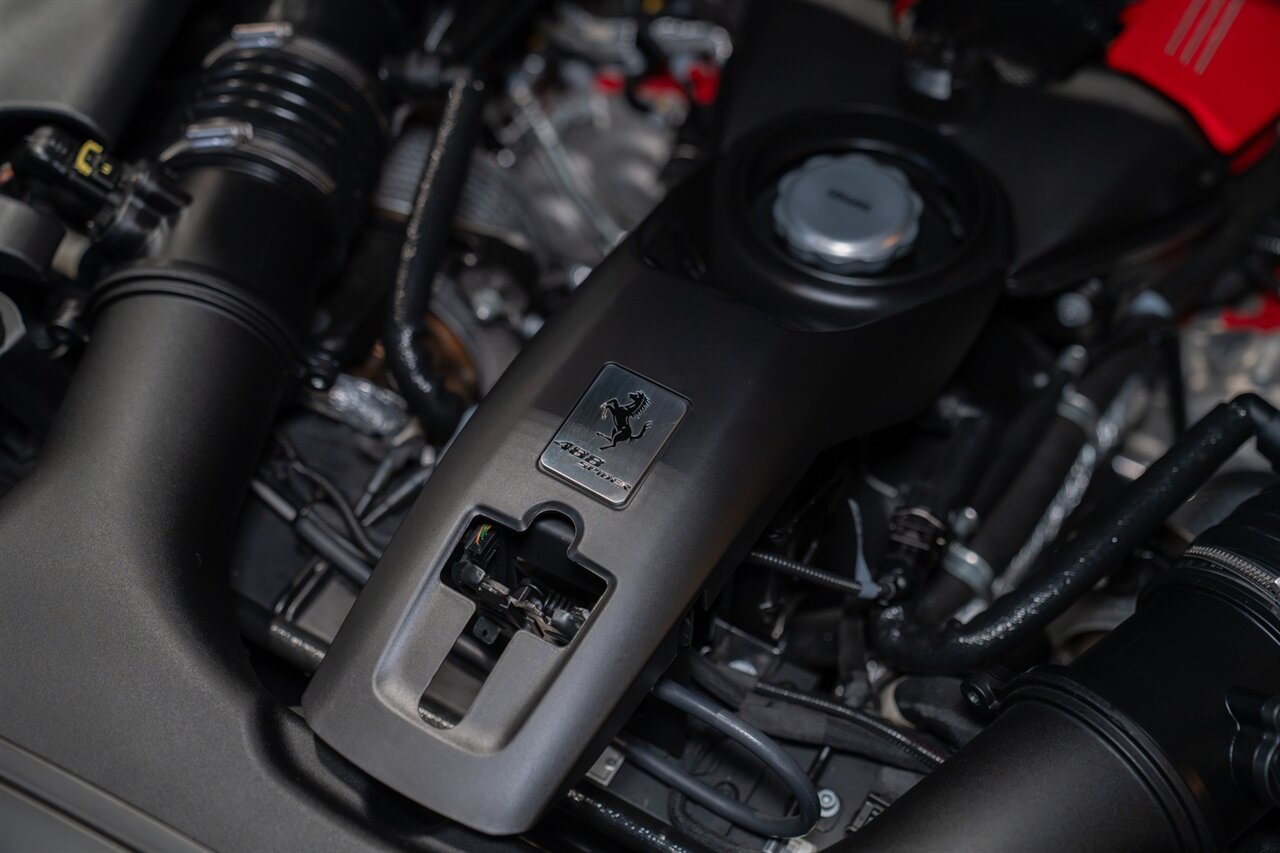 2017 Ferrari 488 Spider   - Photo 22 - Beverly Hills, CA 90212