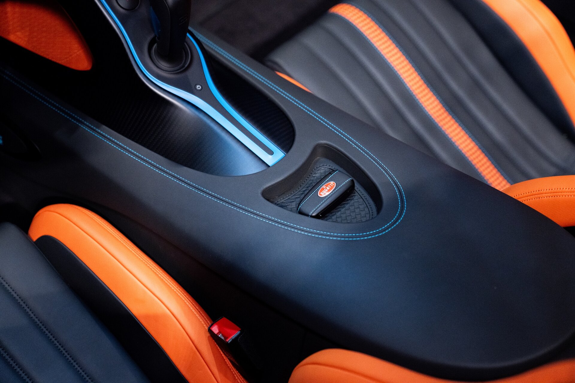 2025 Bugatti Mistral W16 - Photo 23