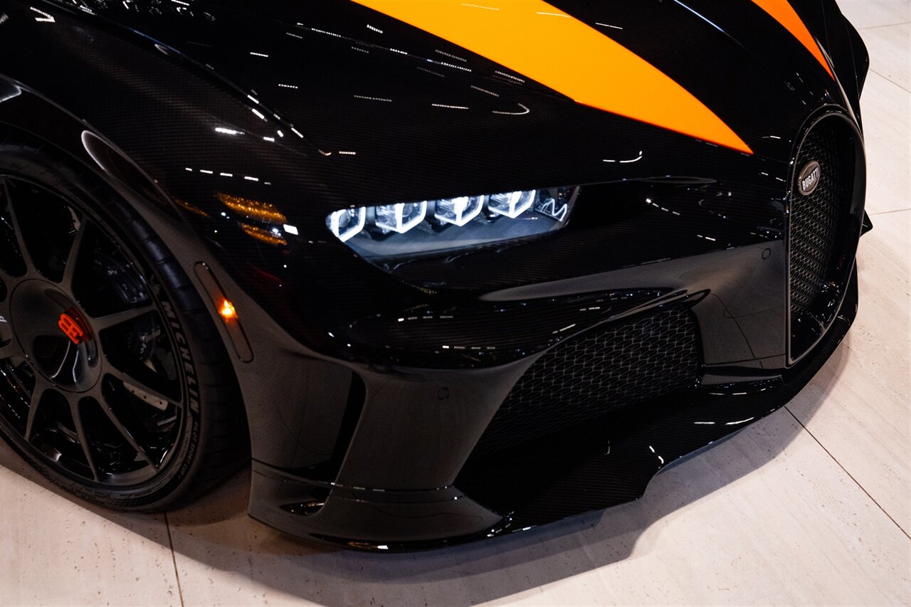 2022 Bugatti Chiron Super Sport 300+ - Photo 10 - Beverly Hills, CA 90212