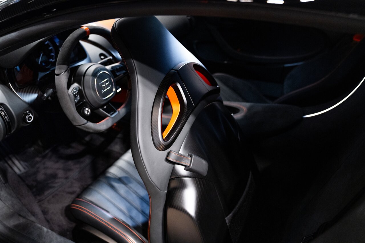 2022 Bugatti Chiron Super Sport 300+ - Photo 31 - Beverly Hills, CA 90212