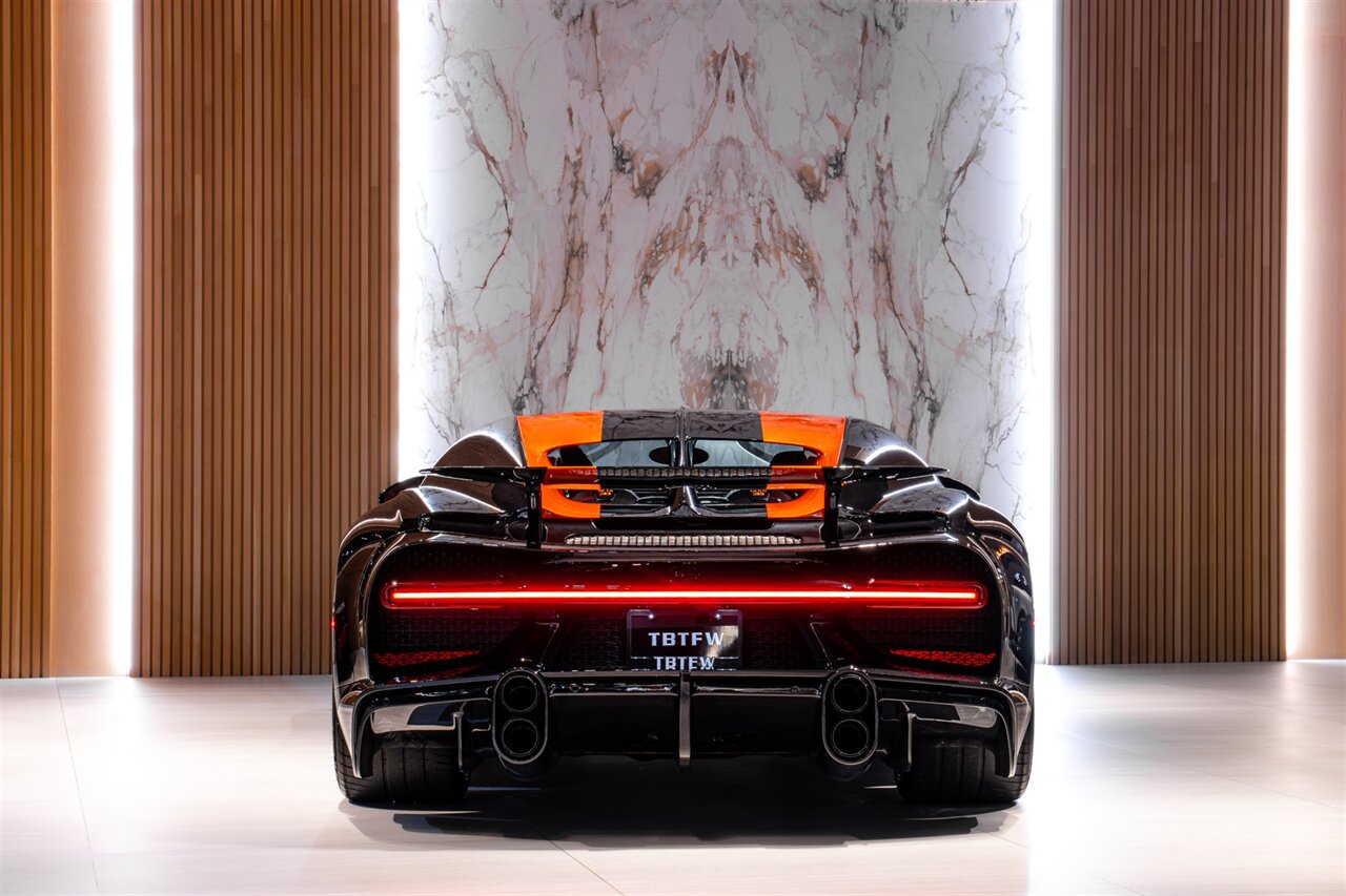 2022 Bugatti Chiron Super Sport 300+ - Photo 4 - Beverly Hills, CA 90212
